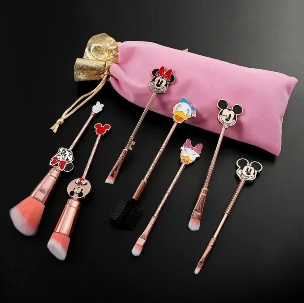 Disney Mickey and Friends Makeup Brush Set